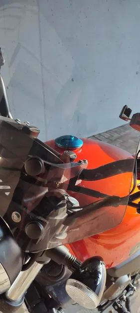 Giá đỡ kính chắn gió cho QJMotor 125SRV (Đời 2025) - Image 6