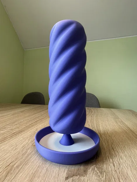 Tháp đổ xúc xắc (Dice Tower) - Image 1