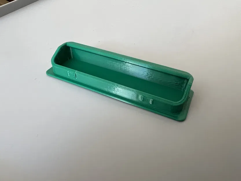 Nắp che tay cầm cho thùng Alutec Eurobox (60x40) - Image 1