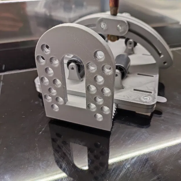 Khung cố định cho dụng cụ cắt chai thủy tinh - Image 10