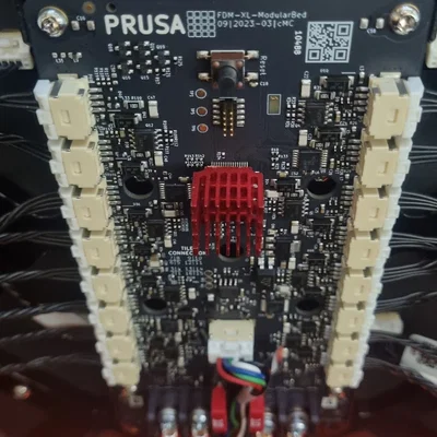 Nắp che bộ điều khiển bàn nhiệt Prusa XL cải tiến - ĐÃ CẬP NHẬT V2