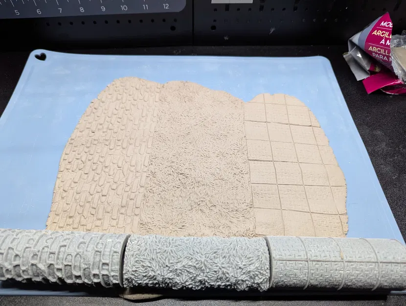 Con lăn tạo vân (Texture Roller) - Gạch hầm ngục (Tile A) - Gói miễn phí - Image 3