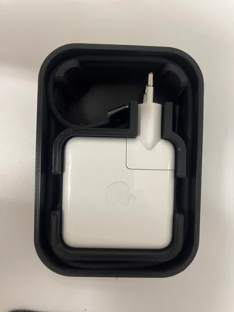 Hộp Đựng Sạc MacBook Pro Hình Vuông - Image 3