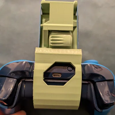 Giá đỡ điện thoại cho tay cầm chơi game có thể điều chỉnh góc (Over-engineered)