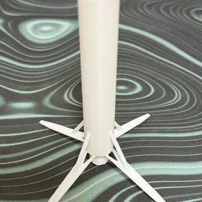 Ống cắm bút hình tên lửa độc đáo cho bàn làm việc