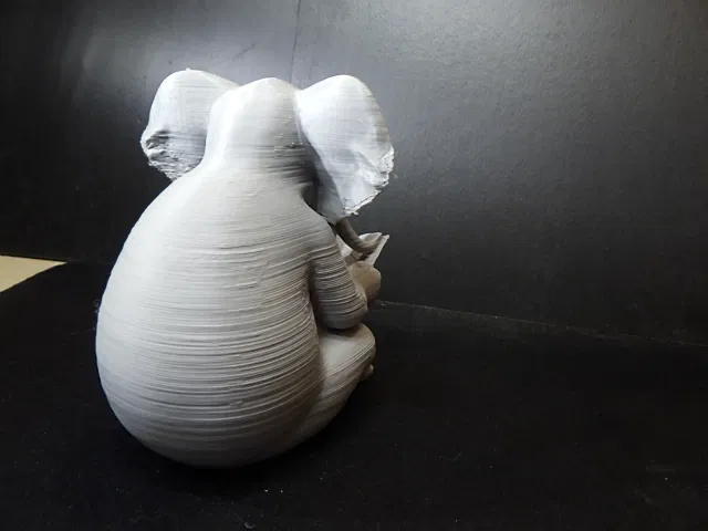 Mô hình chú voi ngồi đọc sách trang trí bàn làm việc siêu xinh - Image 3