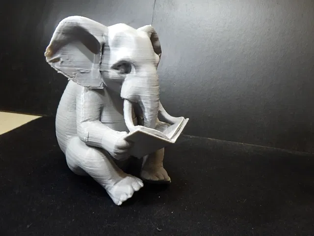 Mô hình chú voi ngồi đọc sách trang trí bàn làm việc siêu xinh - Image 4