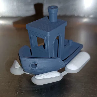 Phụ kiện giúp Benchy thực sự nổi trên mặt nước