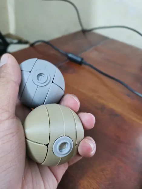 Orbot V1 - Chú Robot Biến Hình Dạng Cầu - Image 4