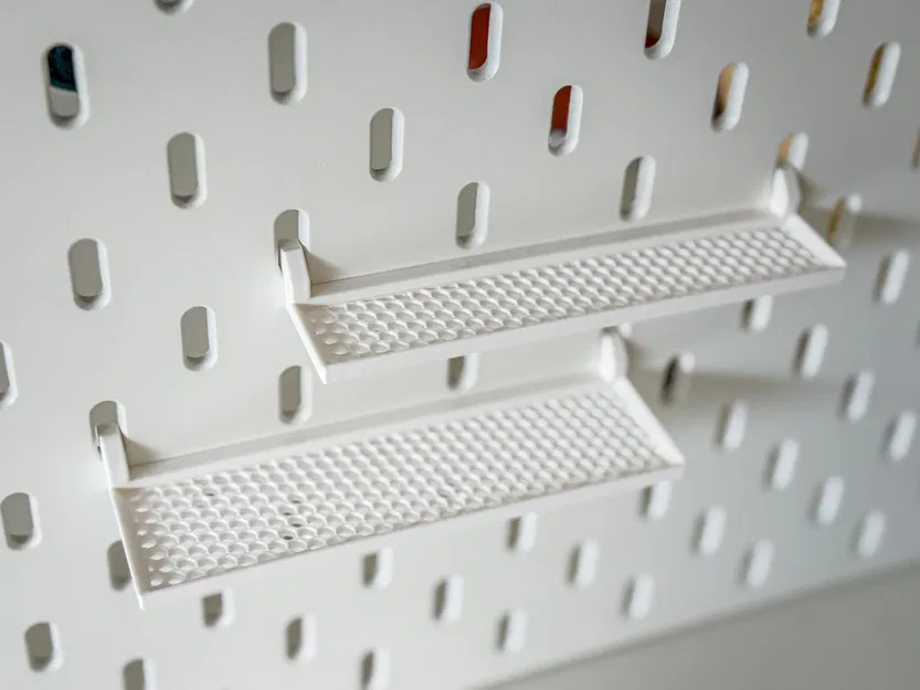 Kệ IKEA SKADIS với họa tiết tổ ong độc đáo - Image 1