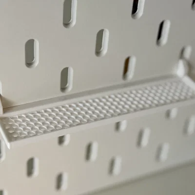 Kệ IKEA SKADIS với họa tiết tổ ong độc đáo