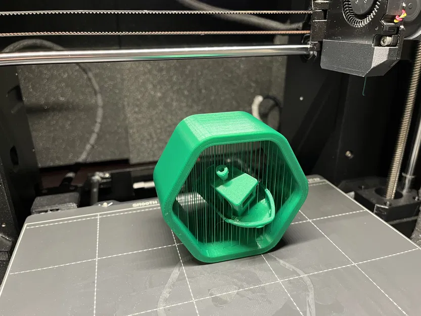 Mô hình Benchy treo (Suspended Benchy) - Image 1