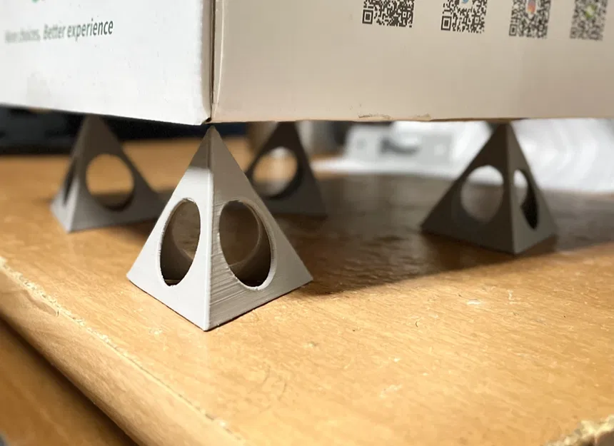 Painters Triangle (Kim tự tháp kê đồ khi sơn) - Image 2