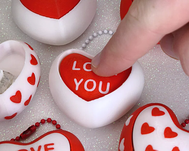Bộ Sưu Tập Fidget Clicker Valentine - Móc Khóa Trái Tim - Image 1