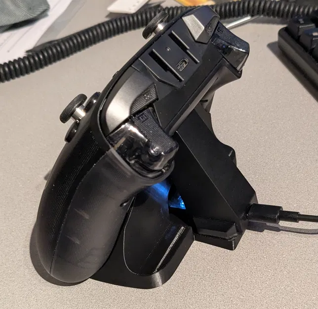 Đế sạc tối giản cho tay cầm GameSir Cyclone 2 - Image 3