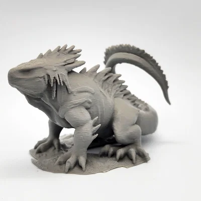Mô hình Basilisk (Basilisk Miniature)