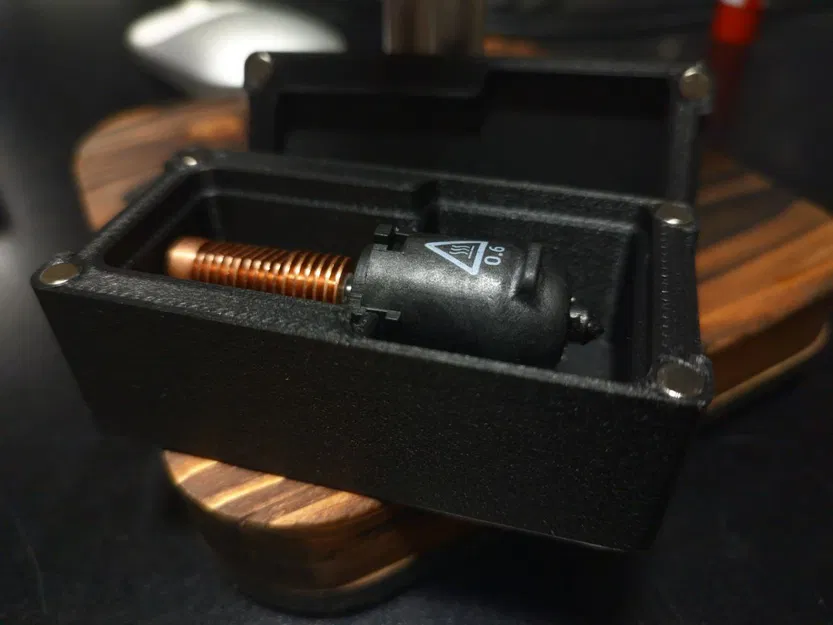 Hộp đựng đầu phun cho Flashforge Adventurer 5m với khóa nam châm - Image 4