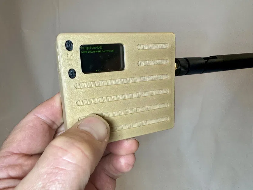 Case cho Heltec T114 V2 Meshtastic Radio kèm GPS và 2 viên pin Lipo 3000mAh - Image 3