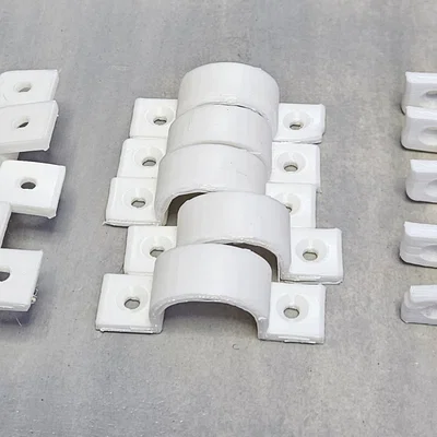 Đai ôm dây điện ốp tường (Curved Wall Strap)