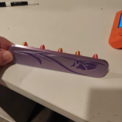 Giá đỡ 5 móng giả bằng nam châm