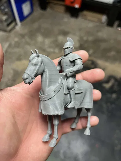 Mô hình Hiệp sĩ cưỡi ngựa (War Horse) từ game Kingdom Come - Image 2