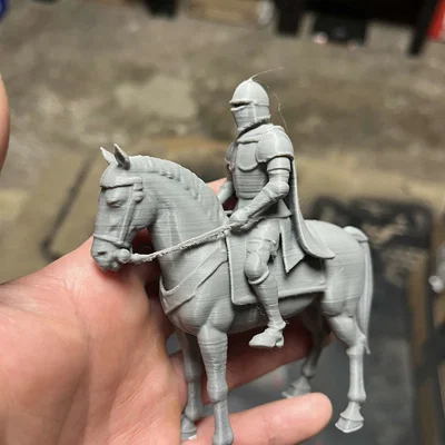 Mô hình Hiệp sĩ cưỡi ngựa (War Horse) từ game Kingdom Come