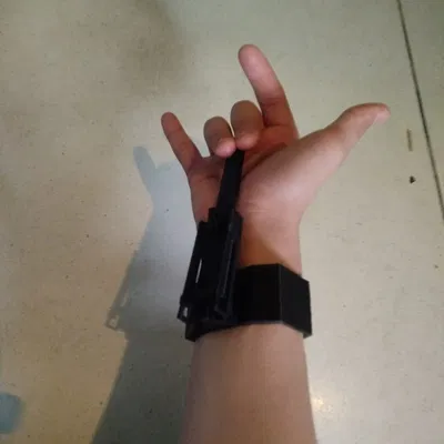 Mô hình Web Shooter Spider-Man in 3D cực chất và dễ làm