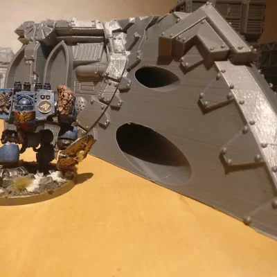 Mô hình xác tàu không gian Gothic - Phần mũi (Gothic spaceship wreck C nose)
