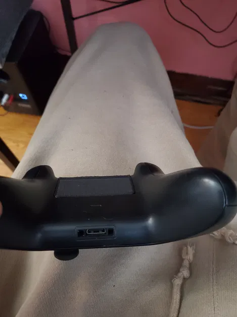 Nắp đậy khay pin cho tay cầm Xbox One - In 3D dễ dàng và bền bỉ - Image 1