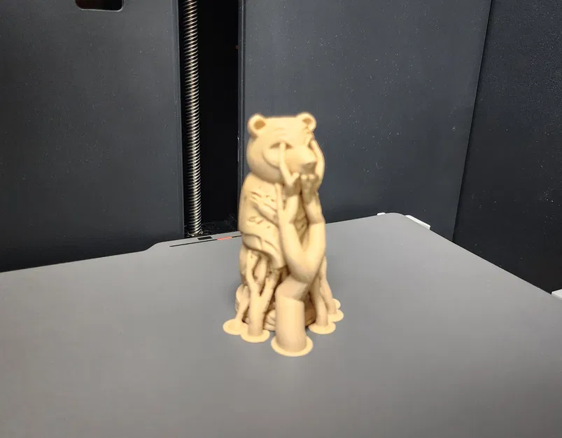 Tượng Gấu Totem Bằng Gỗ - Image 4