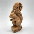 Tượng chú sóc chạm khắc gỗ tinh xảo dùng in 3D trang trí - Thumbnail 2