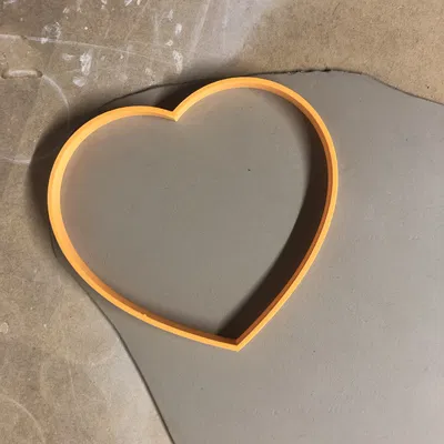 Bộ khuôn cắt và khuôn tạo hình đĩa đất sét trái tim