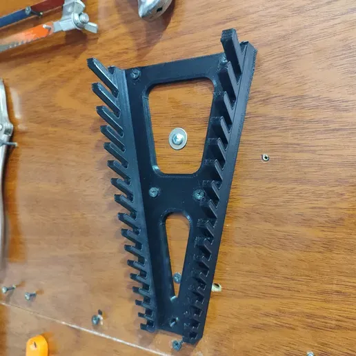 Giá treo cờ lê - Image 1