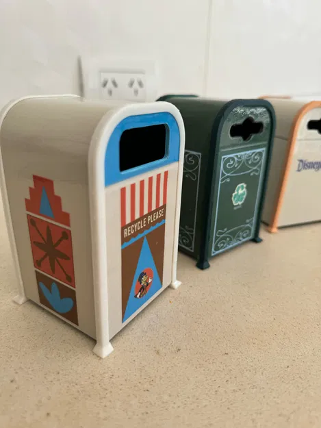 Mô hình thùng rác Disney - Tỉ lệ 1:10 - Image 2