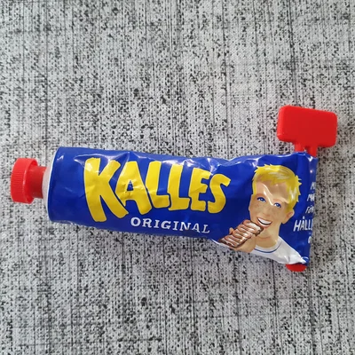 Dụng cụ ép tuýp kem 3D thông minh - Tận dụng tối đa sản phẩm