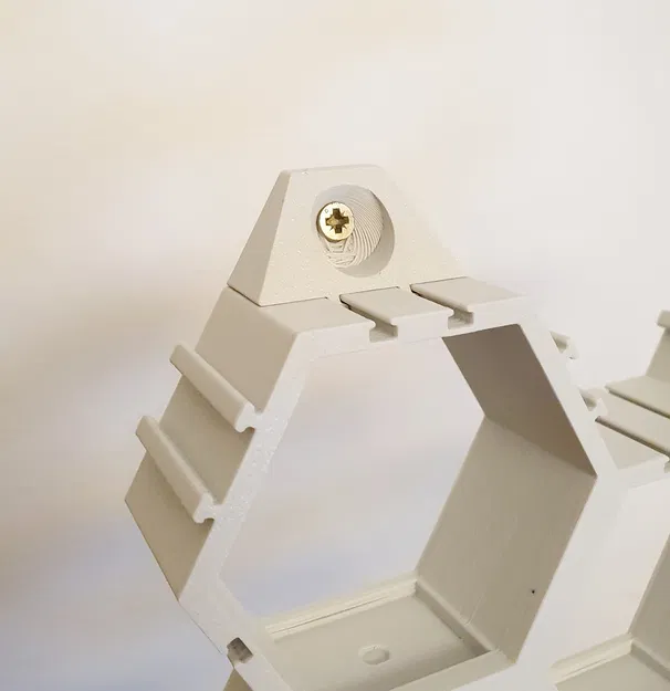 Giá treo tường cho khung lục giác minifig - Image 1