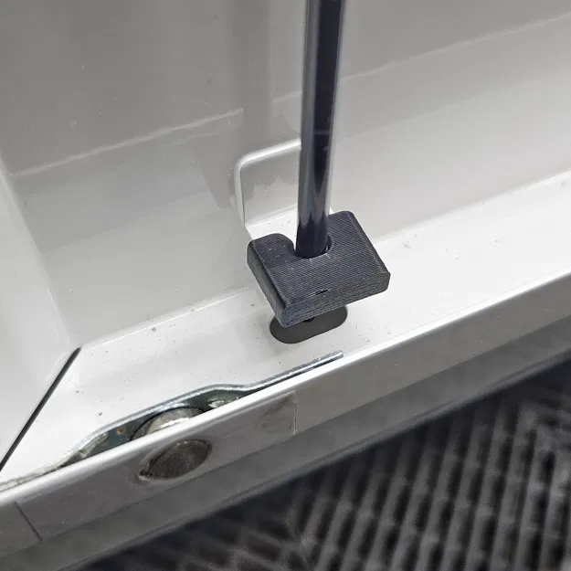 Giải pháp chống rung cánh cửa tủ Harbor Freight - Image 3