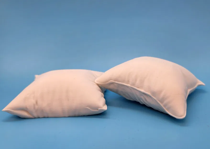 Bộ 2 chiếc gối vuông mềm mại - Image 3