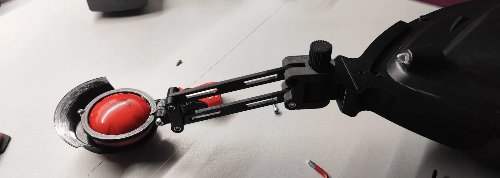 Giá treo thiết bị định vị cá (Fishfinder) gắn mũi thuyền - Image 1