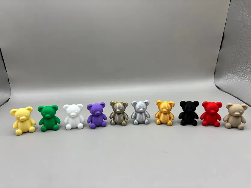 Chú Gấu Dễ Thương - Móc Khóa (3.5 gram) - Image 1