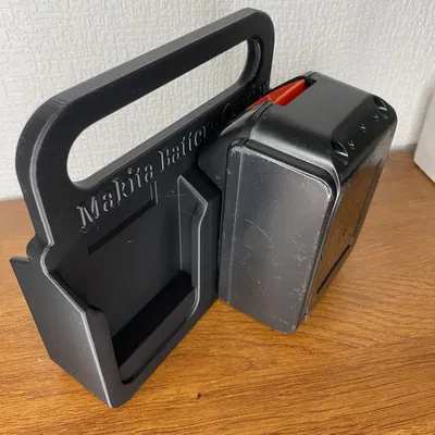 Khay xách tay pin Makita in 3D tiện lợi cho thợ chuyên nghiệp