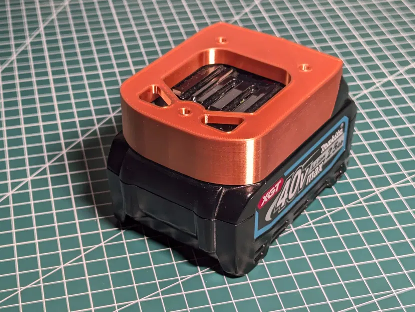 Giá đỡ pin Makita XGT 40V - Image 3