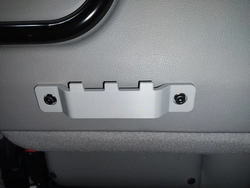 Móc treo đồ tiện ích cho xe Honda Ridgeline - Image 2