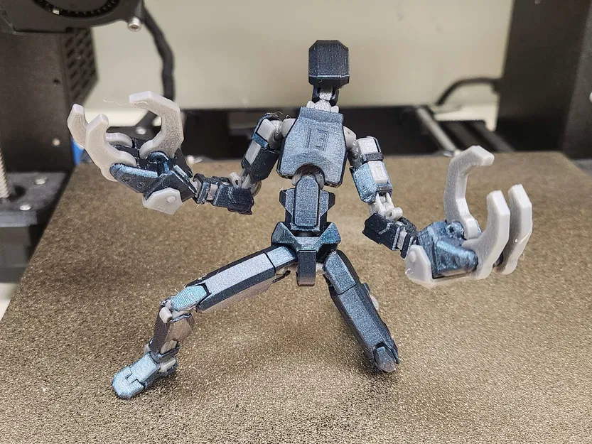 Power Claw kèm "Knuckle Dusters" cho Dummy 13 - Image 1