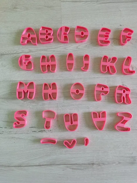 Bộ khuôn cắt bánh quy hình chữ cái kiểu Bubble dễ thương - Image 1