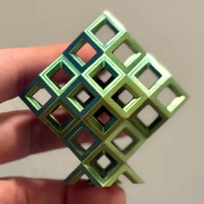 Cấu trúc Fractal Sierpiński Octahedron từ Wireframe Rhombic Dodecahedron - Cấp độ 1