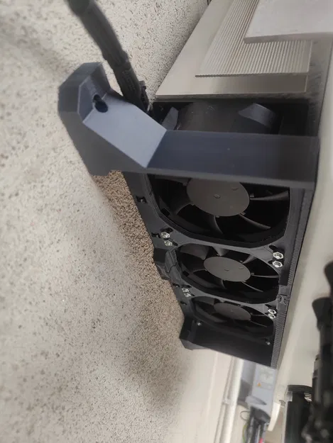 Giá đỡ quạt cho biến tần Deye 6kW - Image 10