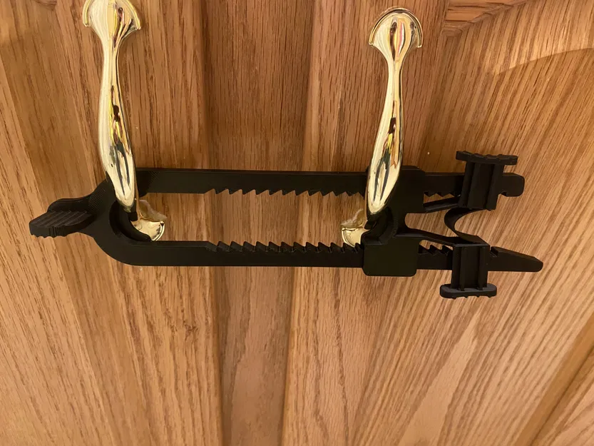 Khóa An Toàn Cho Tủ Lạnh Và Tủ Đồ Cho Trẻ Em - Image 1