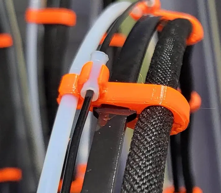 Kẹp giữ ống dẫn PTFE cho Soft TPU trên Prusa XL - Image 1