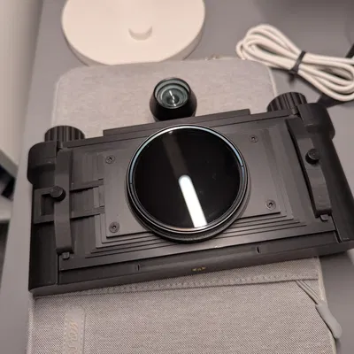 Máy ảnh Pinhole 6x12 tiêu cự 40mm